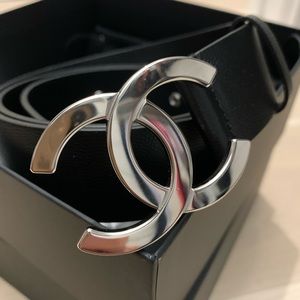 CHANEL black caviar leather belt❣️